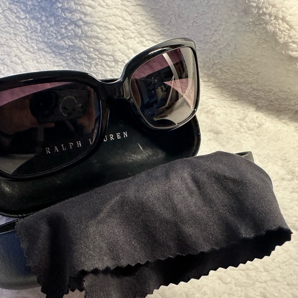 EUC Oliver Peoples Black Sunglasses